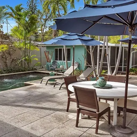 Charming Studio W Pool One Mile To Beach Pets Welcome Lake Worth Beach Exterior photo